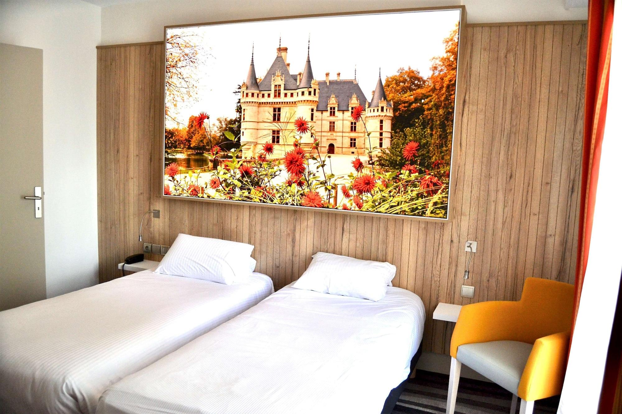 Kyriad Hotel Tours Centre Екстериор снимка