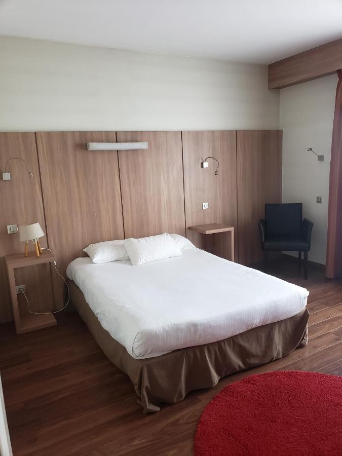 Kyriad Hotel Tours Centre Екстериор снимка